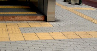 Тактильная плитка ПВХ в Горячем Ключе - купить от 723 руб. в ТротуарнаяПлитка