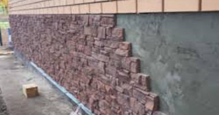 Профессиональная отделка фундамента панелями в Горячем Ключе в октябре